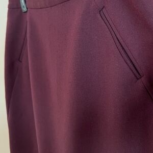 Ann Taylor LOFT burgundy wine crimson pencil skirt